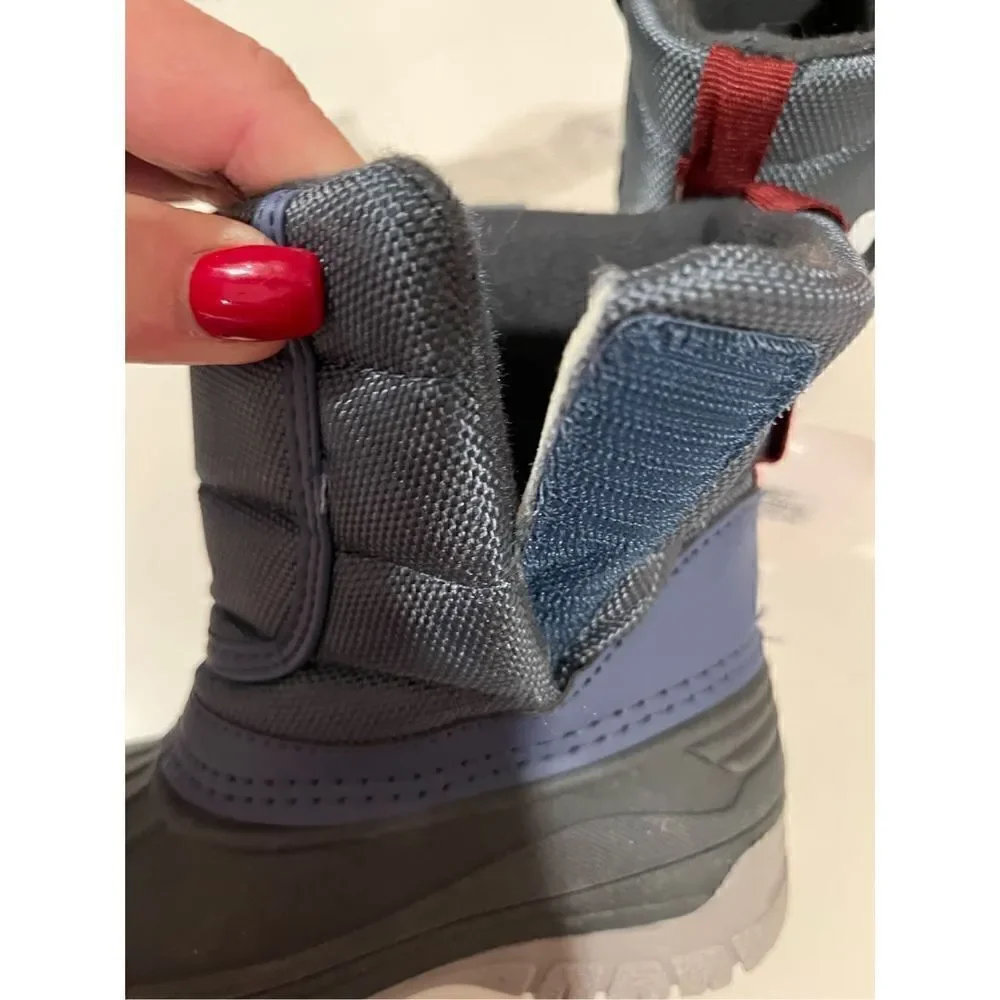NWT OshKosh B’gosh Boys Splash Snow Boots Sz 8 Blue Black